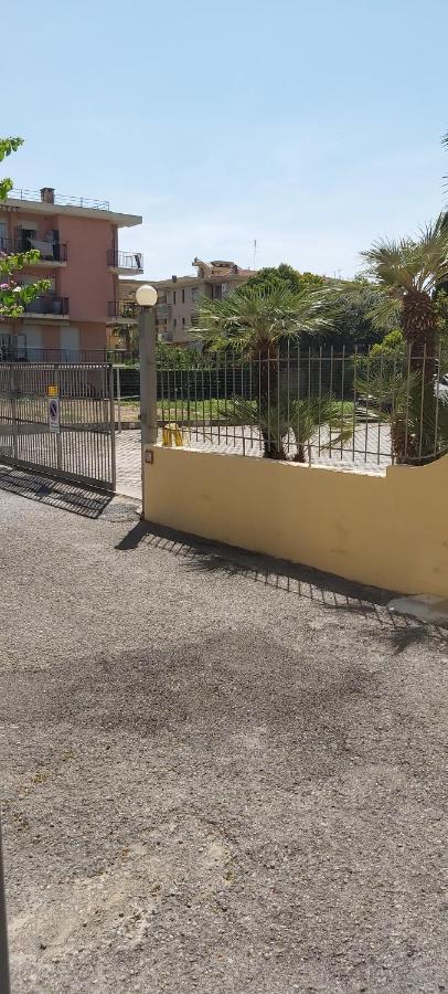 Appartamento El Farol Bordighera Buitenkant foto